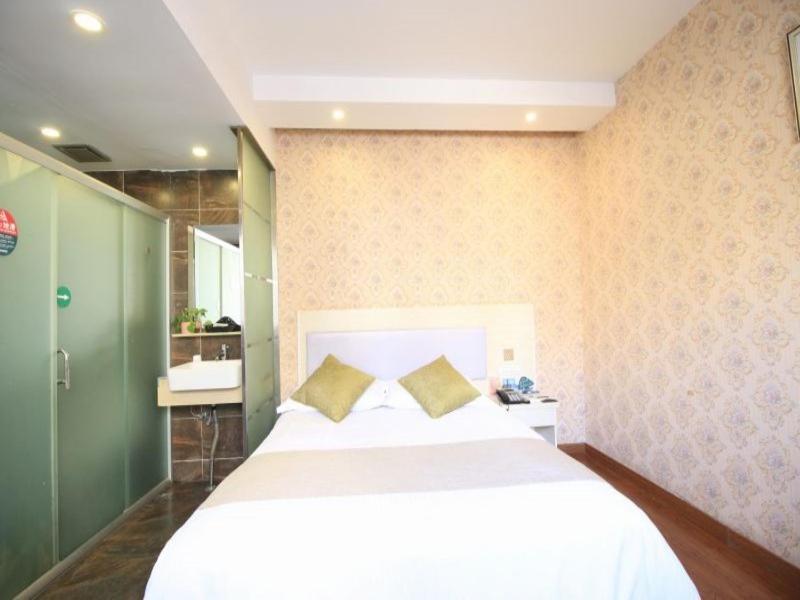 Greentree Inn Wenzhou Lucheng Xiaonanmen Express Hotel Dış mekan fotoğraf