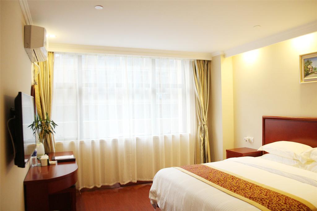 Greentree Inn Wenzhou Lucheng Xiaonanmen Express Hotel Dış mekan fotoğraf