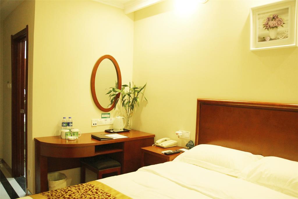 Greentree Inn Wenzhou Lucheng Xiaonanmen Express Hotel Dış mekan fotoğraf